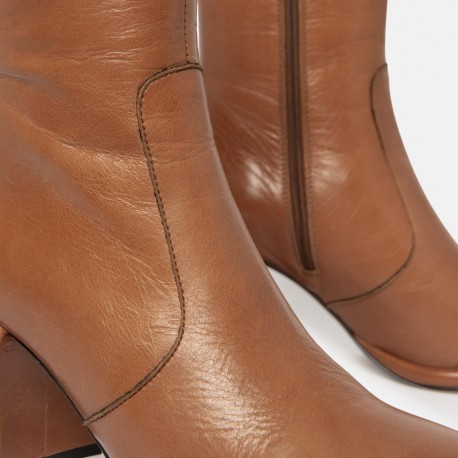 Vintage leather ankle boots Cetus