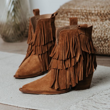 Fringed suede light leather ankle boots Given