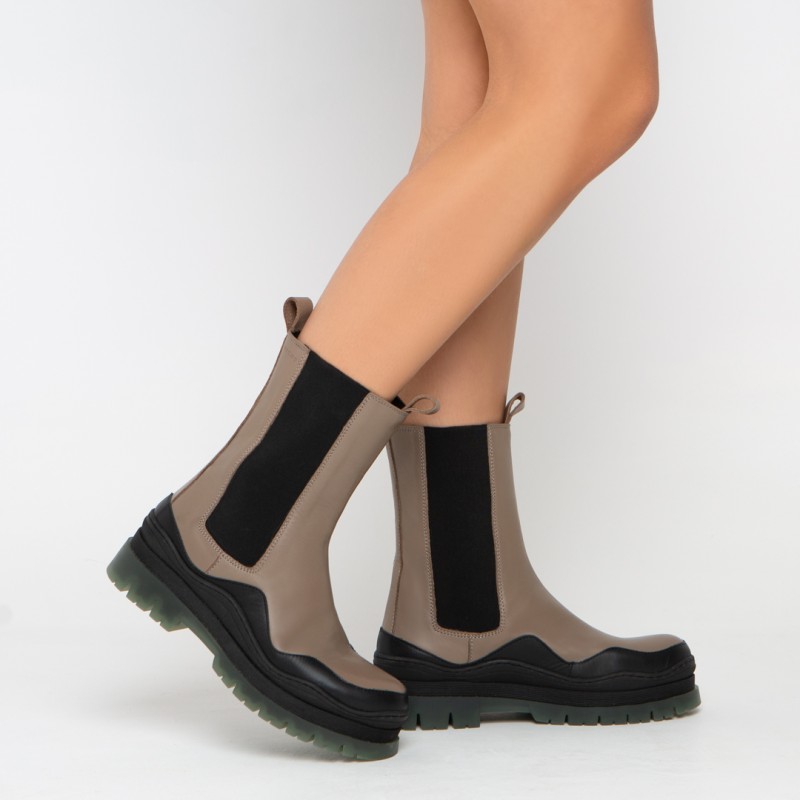 NEW IN - Bootie Chesea Cantora