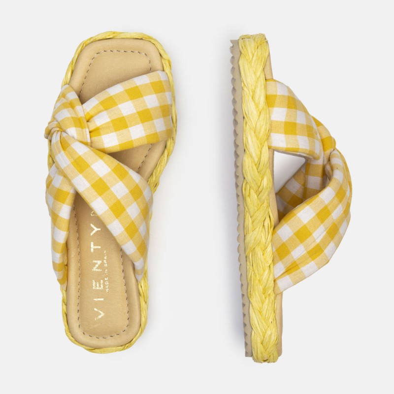 Sandalia nudo tejido acolchado amarillo OLAY