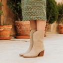 Bota suede beige Given