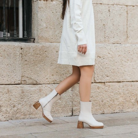 Beige leather ankle boots Valeria